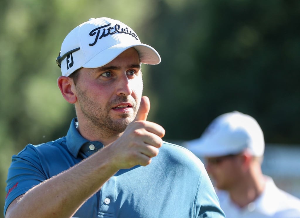 Geht bei der BMW International Open als Siebter in den Schlusstag: Nicolai von Dellingshausen hebt den Daumen.