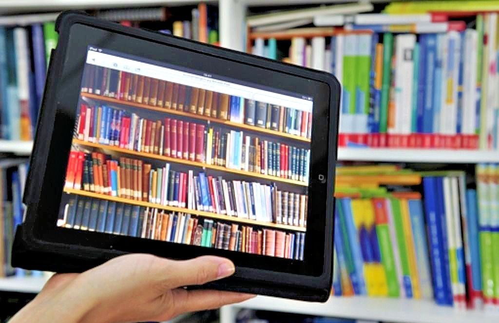 Nach zwei schwierigen Corona-Jahren mit Schließungen und stark eingeschränktem Service verzeichnen die Bibliotheken wieder einen positiven Trend bei den Entleihungen.