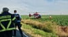 Ein 61-jähriger Radfahrer ist auf der Landstraße zwischen Bernburg und Poley schwer verletzt worden und musste dem Hubschrauber abtransportiert werden. 