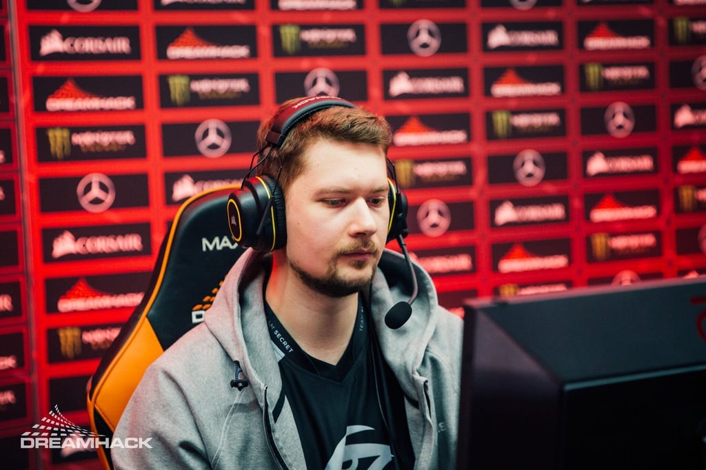 Mit seinem neuen Carry-Spieler verliert Clement „Puppey“ Ivanov gegen dessen altes Team.