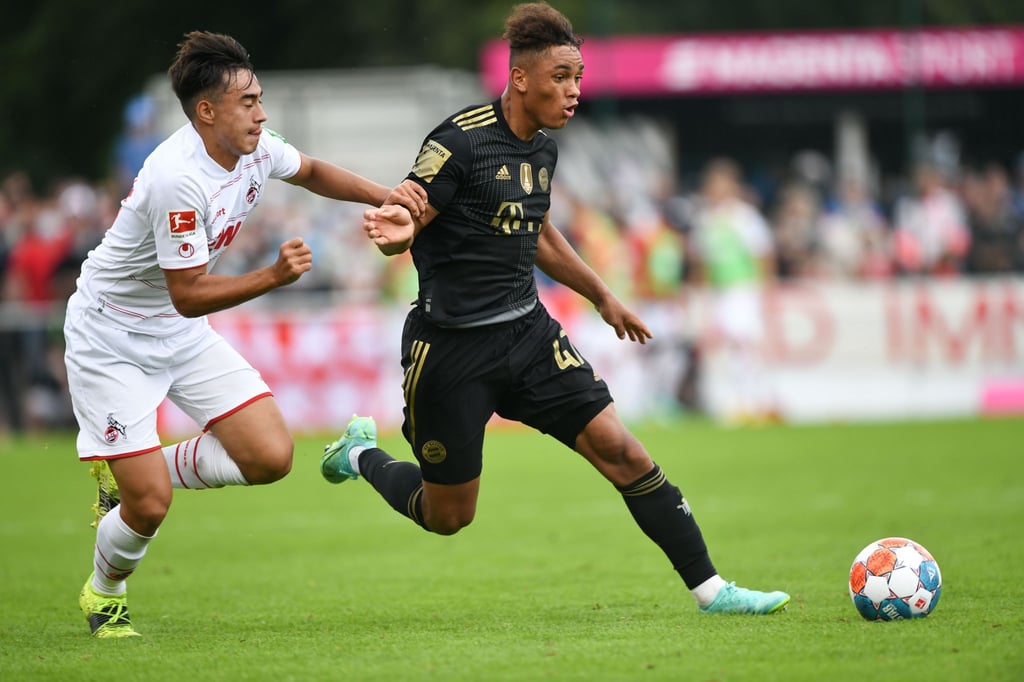 Kommt vom FC Bayern München nach Fürth: Armindo Sieb (r).