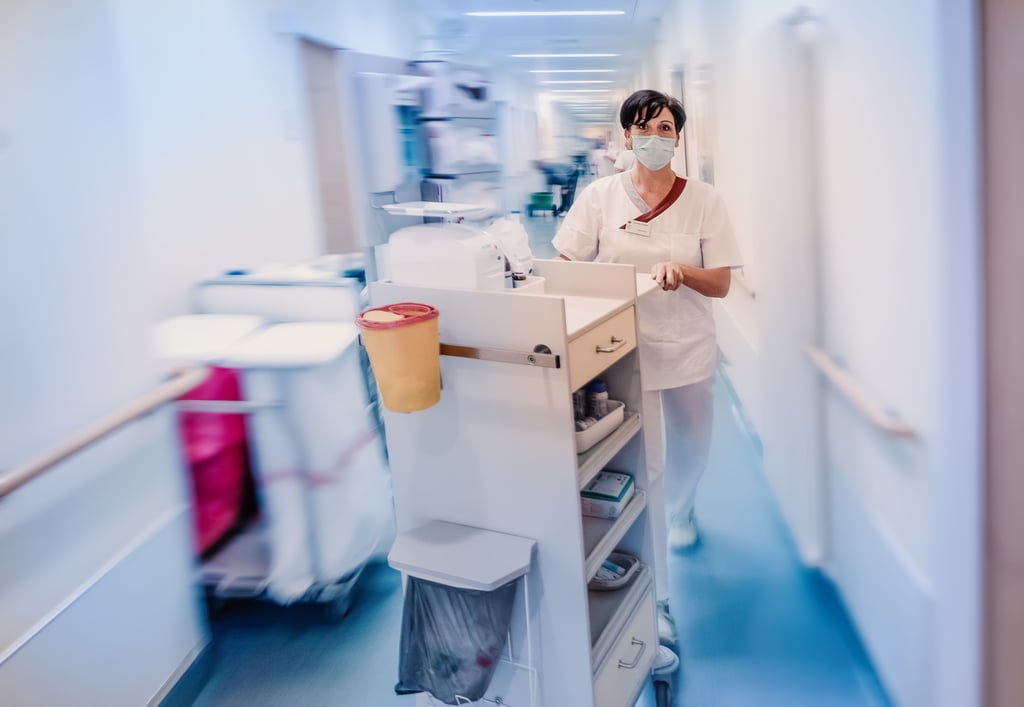 Im Krankenhaus Martha-Maria in Halle gilt ab Mittwoch wieder ein Besuchsverbot.