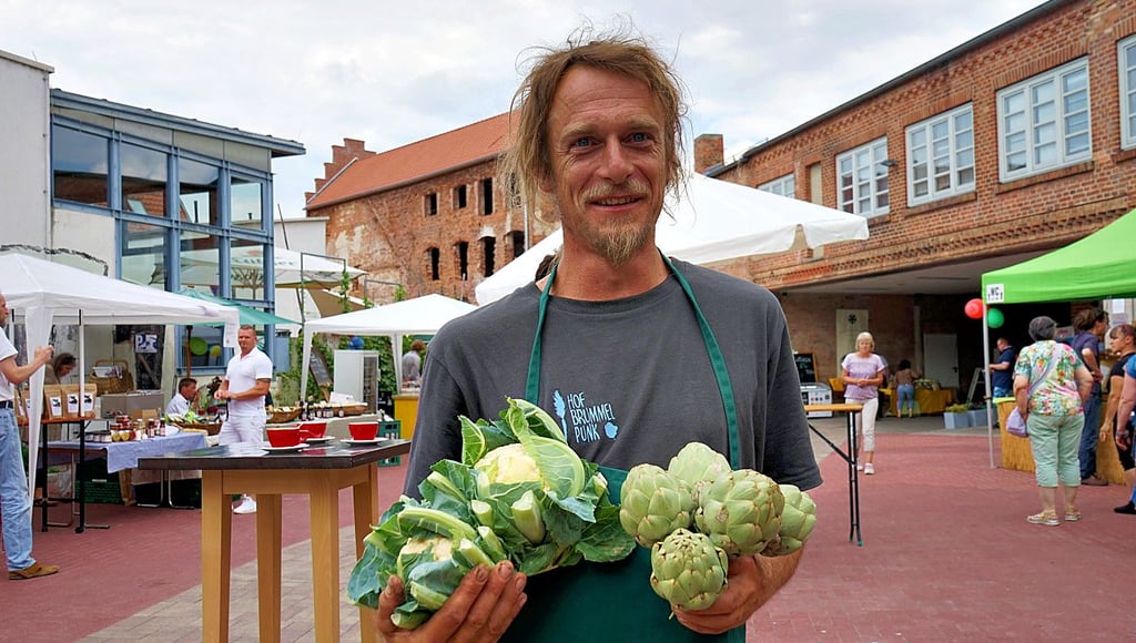 Jan Bera aus Bienenbüttel hat eine klare Meinung zur Landwirtschaft und ihren Herausforderungen.