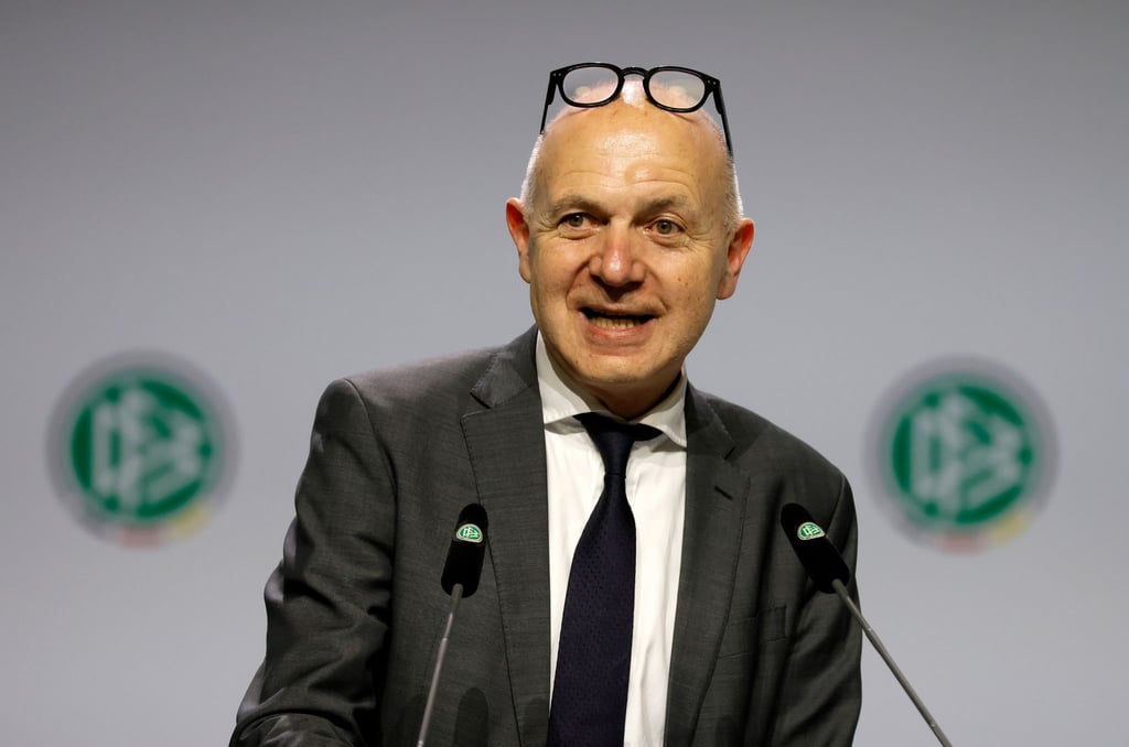 DFB-Präsident Bernd Neuendorf will mit Bundesinnenministerin Nancy Faeser nach Katar reisen.