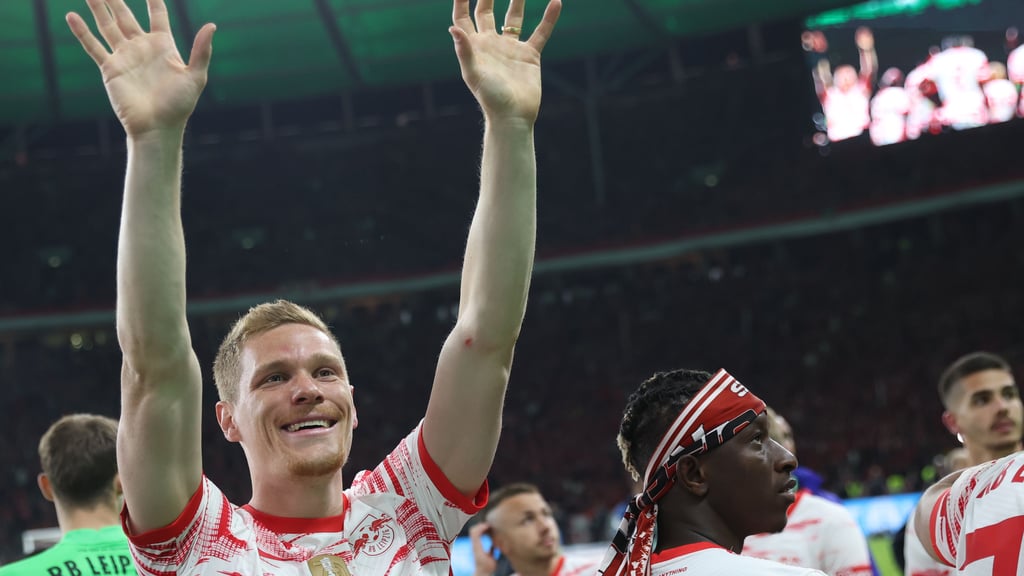 „Da ist alles abgefallen. Bei mir wahrscheinlich noch ein bisschen mehr”: Marcel Halstenberg nach dem DFB-Pokalsieg.