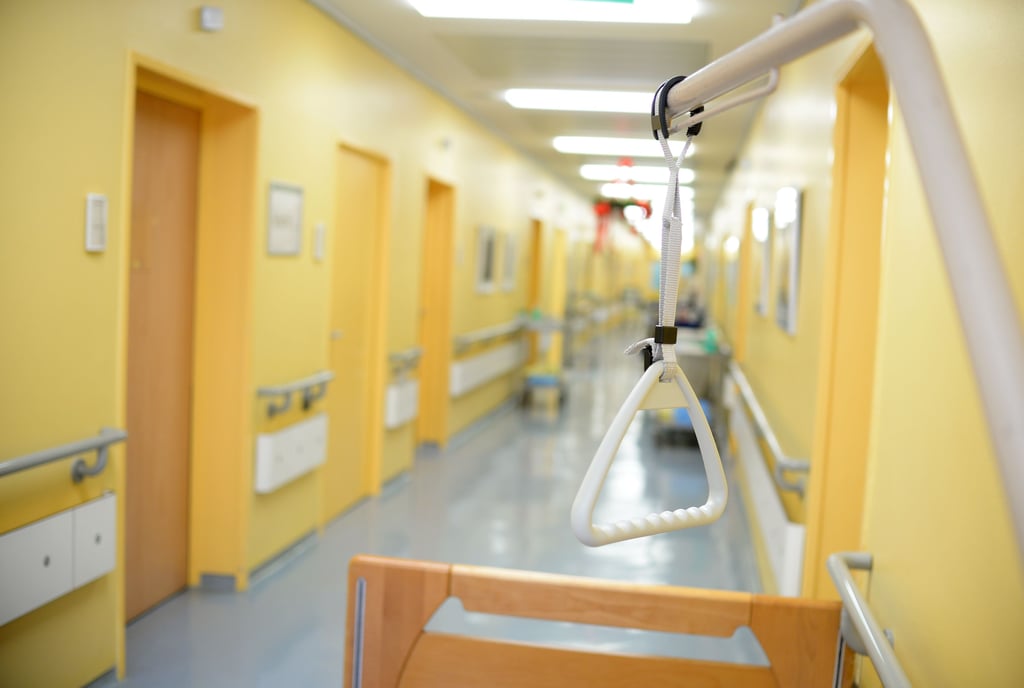 Was halten die Magdeburger Kliniken angesichts wieder steigender Corona-Inzidenzen von einem Besuchsverbot wie es ein Krankenhaus in Halle erließ?