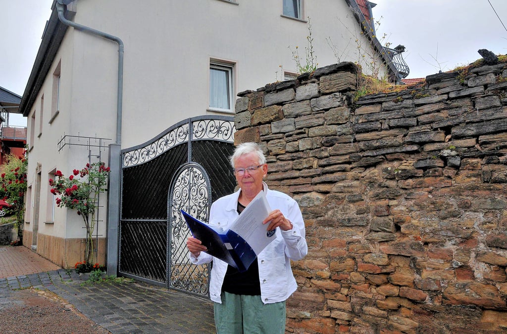Christine Stadel kennt die Geschichte der Salpetergasse in Sangerhausen.