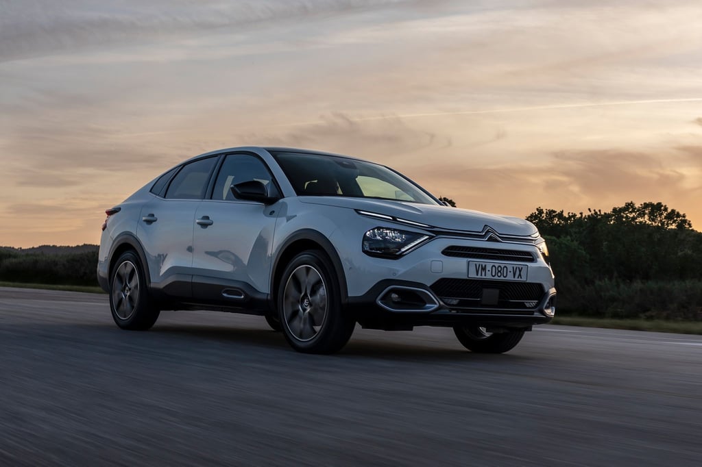 Zum Themendienst-Bericht vom 29. Juni 2022: Zum Jahreswechsel plant Citroën ein neues SUV-Coupé, aber nicht überall wird der e-C4 X als E-Auto auf den Markt kommen.