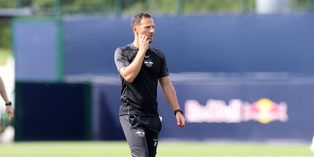 Domenico Tedesco hat noch keinen neuen Vertrag unterschrieben, obwohl RB Leipzig den gerne hätte.