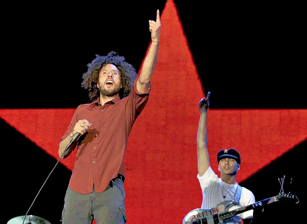 Rage Against The Machine bei einem Konzert in Spanien. Die Band läuft auch viel im Radio. Manchmal.