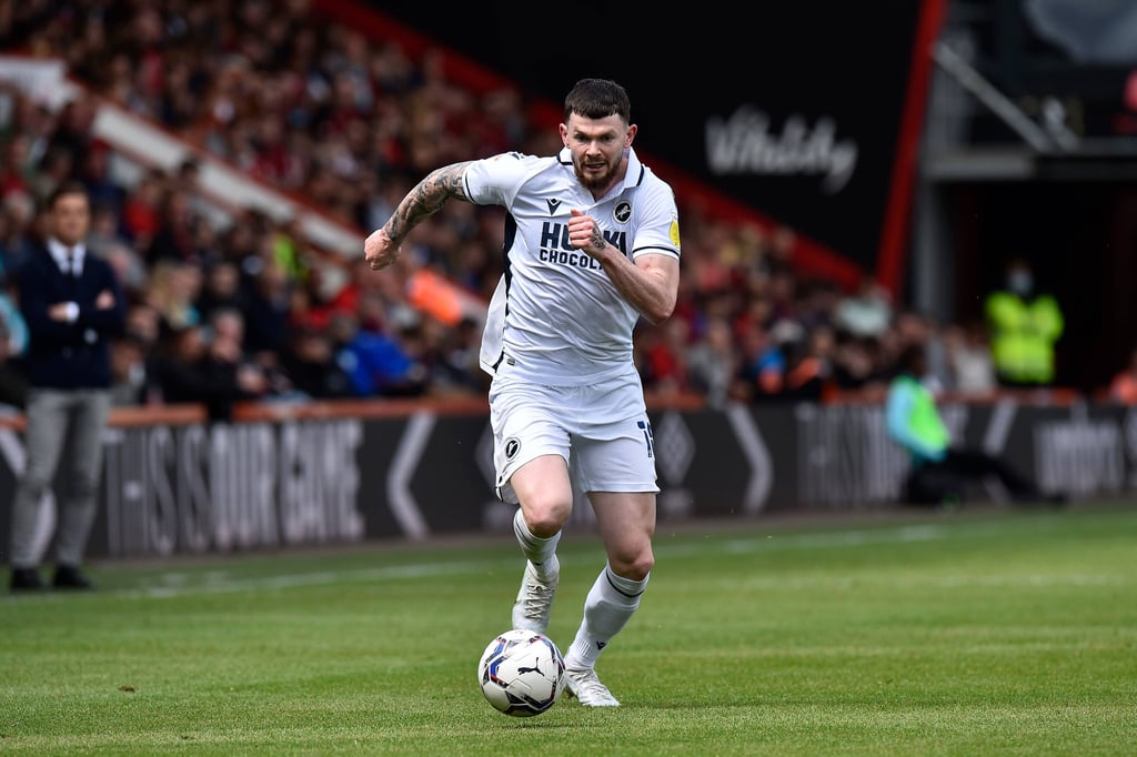 Oliver Burke kommt in die Bundesliga zurück.