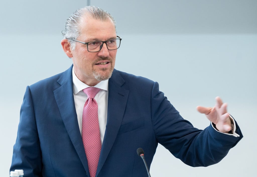 Arbeitgeberpräsident Rainer Dulger spricht bei der Jahrestagung des Verbands Südwestdeutscher Zeitungsverleger (VSZV).