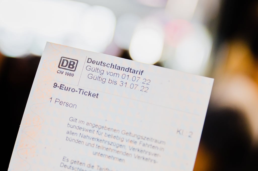 Die Hallesche Verkehrs-AG (Havag) hat eigenen Angaben zufolge bis Anfang dieser Woche rund 88.000 Sondertickets verkauft.