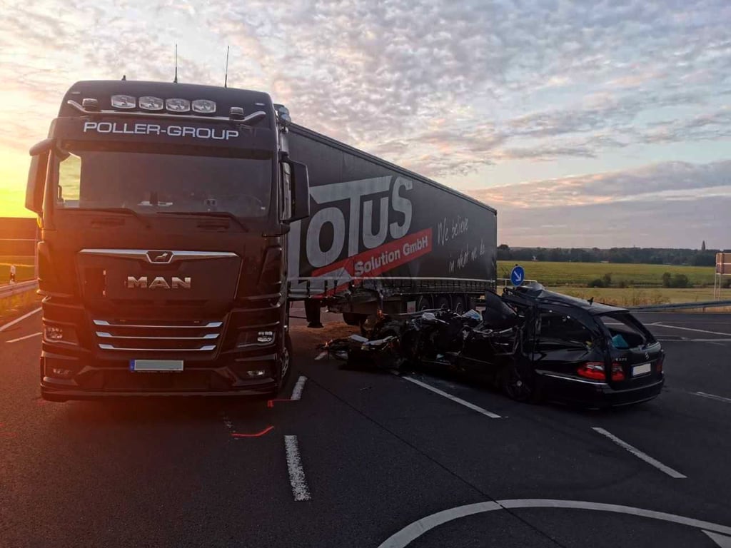 Horrorcrash auf der B71 bei Haldensleben