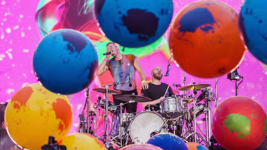 Mal bunt, mal sanft: Coldplay hat in Frankfurt eine mitreißende Show gspielt.