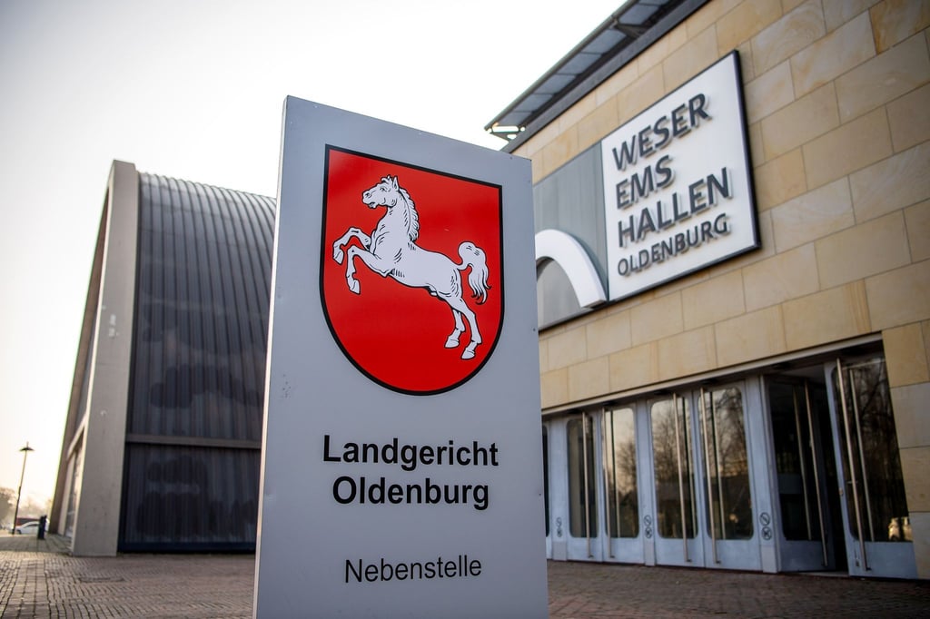 Die Weser-Ems-Hallen.