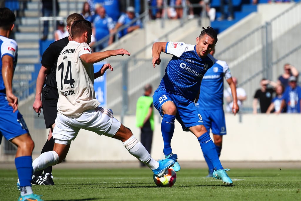 Baris Atik (r.) erzielte das einzige Tor für Magdeburg.