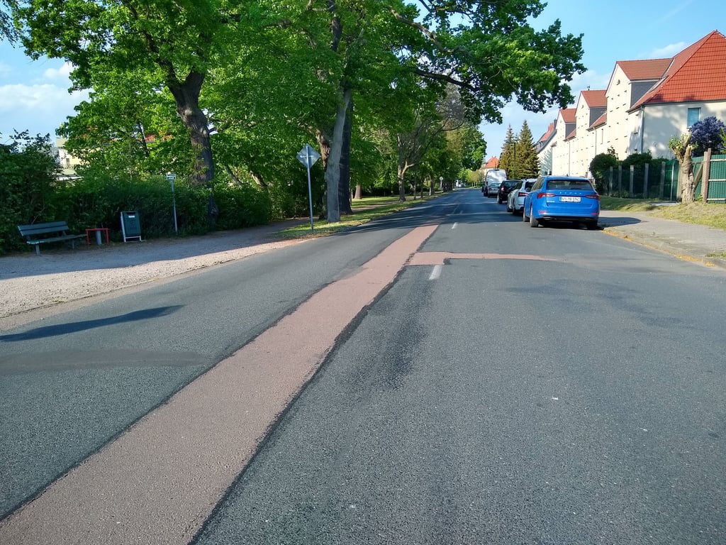 Die Ziebigker Straße in Dessau