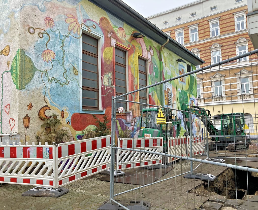 Die Städtischen Werke hatten bereits Arbeiten zum Abschalten vom Trafohaus ausführen lassen.