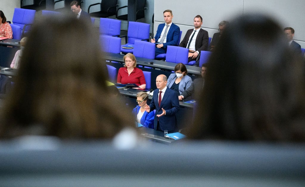Bundeskanzler Olaf Scholz bei der Regierungsbefragung im Bundestag.