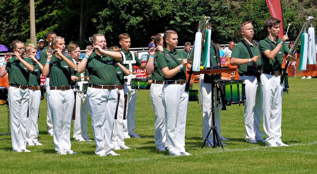 Der Nachwuchsspielmannszug aus Bernburg holte bei den Landesmeisterschaften 2022 in Hasselfelde die Bronzemedaille.