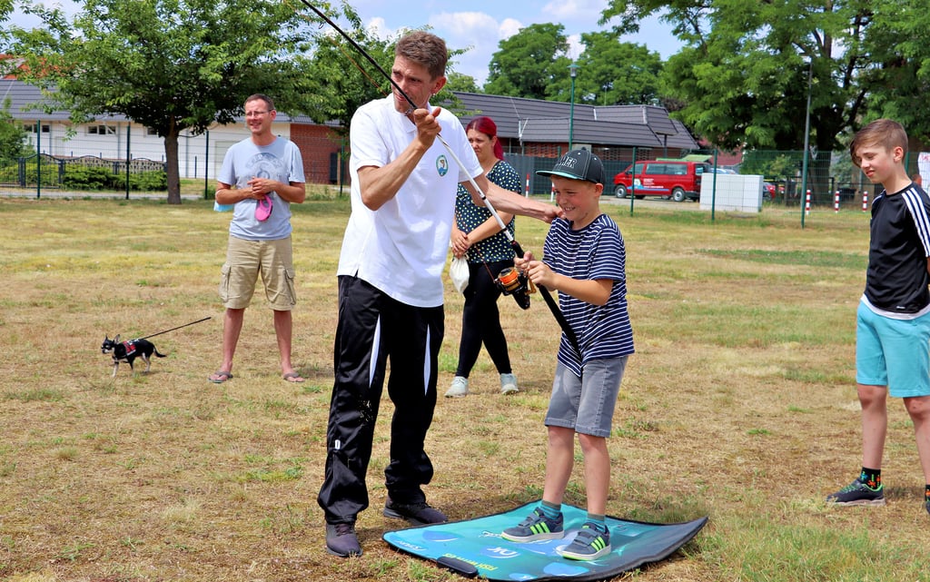 Der Drillsimulator wird die Kinder und Jugendlichen auch beim Jugendcamp in Derben begleiten.