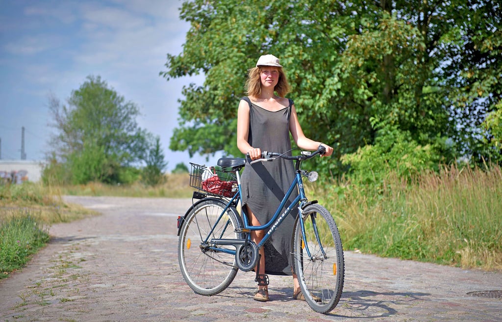 Die Fahrraddemo-Organisatorin Helena Wolf findet, dass sich in Roitzsch noch einiges tun kann.
