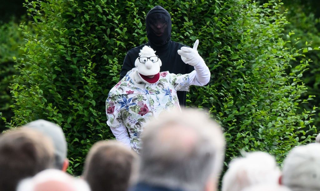 Detlef Wutschik tritt als "Herr Momsen" beim Kleinkunstfestival Kleines Fest im Großen Garten auf.
