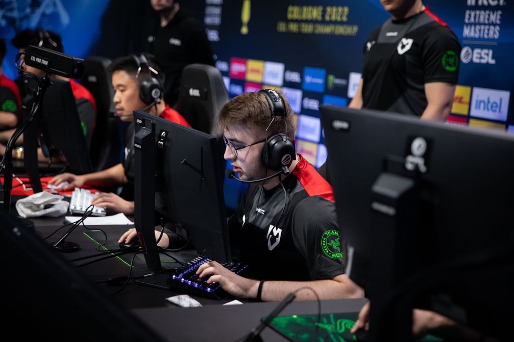 Während BIG und Sprout die Gruppenphase verpassen, darf Mouz beim CS:GO-Turnier IEM Cologne noch auf die Lanxess Arena hoffen.