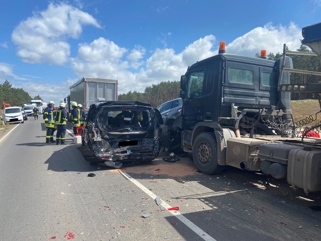 Bei Dolle in der Börde ereignete sich am 8. Juli gegen 10.55 Uhr ein schwerer Unfall.