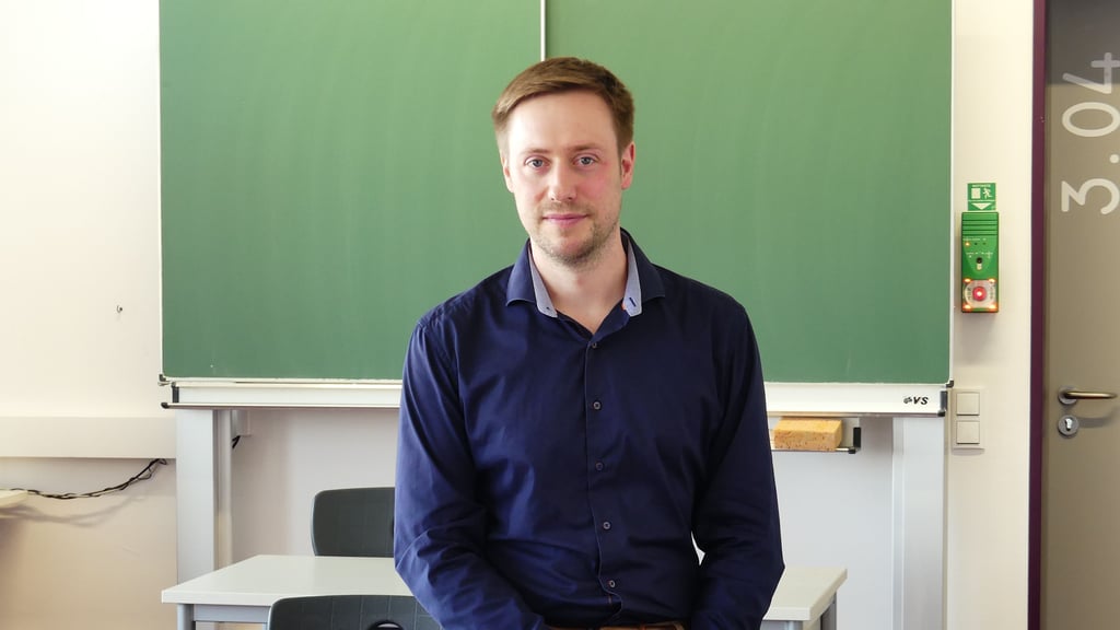 Bernd Mittendorf ist als Seiteneinsteiger Lehrer in Bad Dürrenberg geworden.