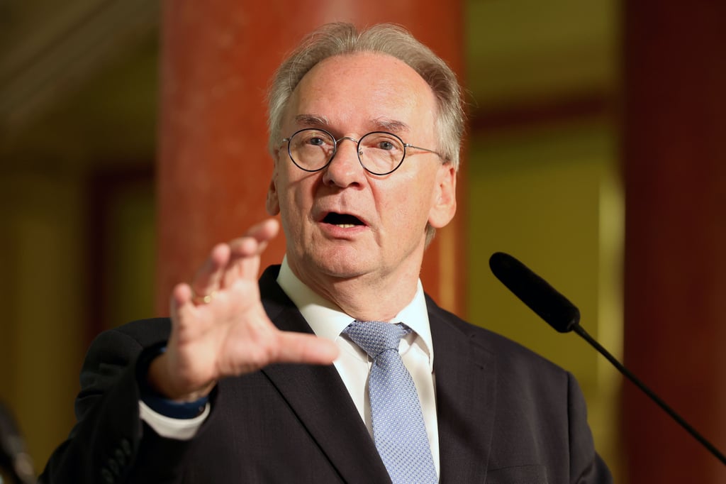 "Wenn bestimmte Dinge nicht funktionieren, muss man über andere Dinge nachdenken": Reiner Haseloff fordert eine Überprüfung der EU-Strafmaßnahmen.