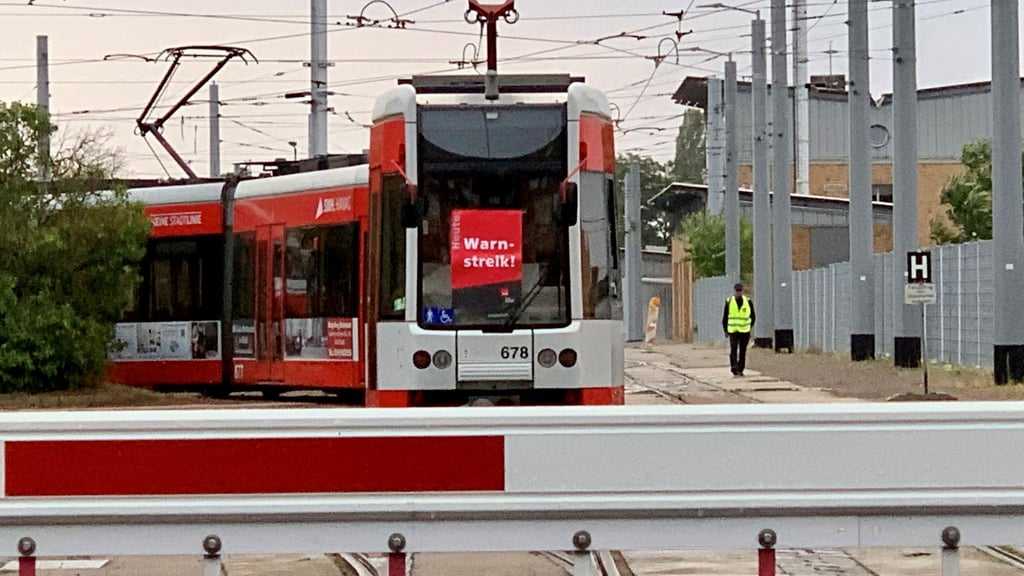 Wie bereits am Freitag wird erneut bei der Havag gestreikt. Dieses Mal dauert der Arbeitskampf aber den ganzen Tag.