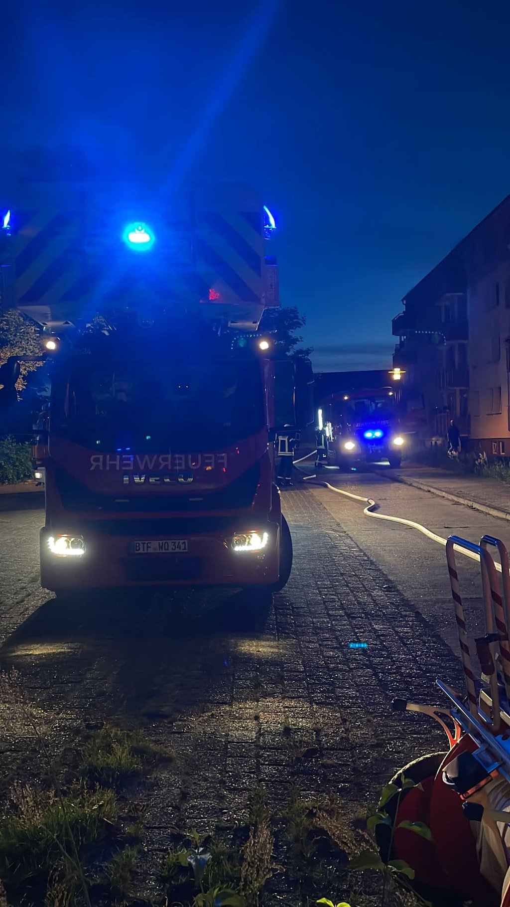 Die Feuerwehr musste einen Kellerbrand in Wolfen löschen.