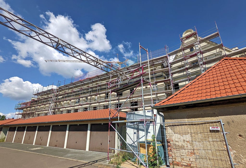 Auf der Garage soll noch eine begrünte Terrasse für alle Bewohner entstehen.