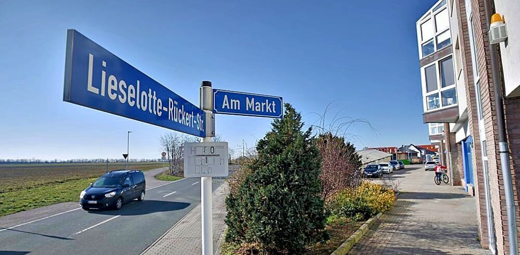 Lieselotte-Rückert-Straße in Zscherndorf