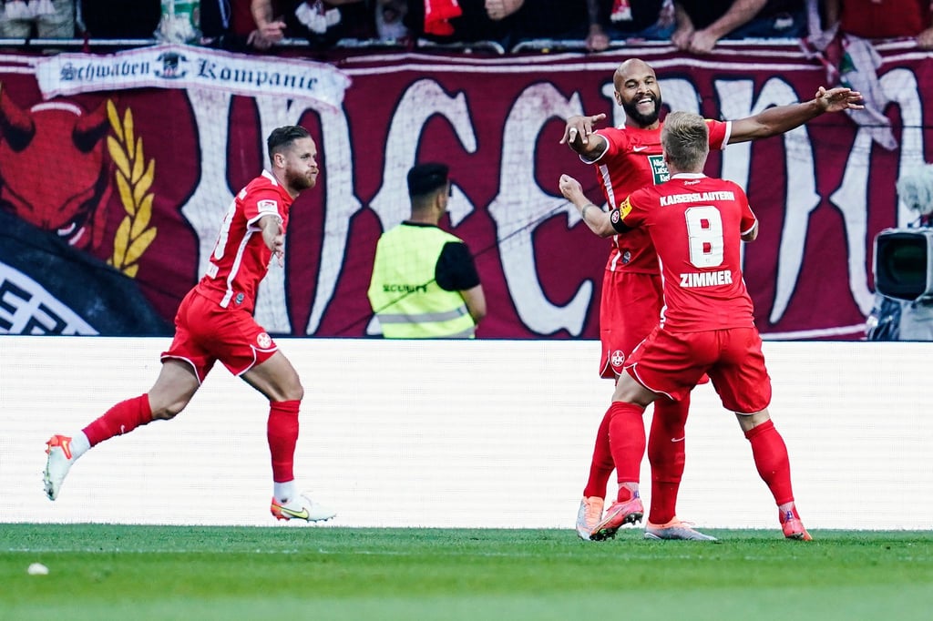Der 1. FC Kaiserslautern siegt zum Saisonauftakt.