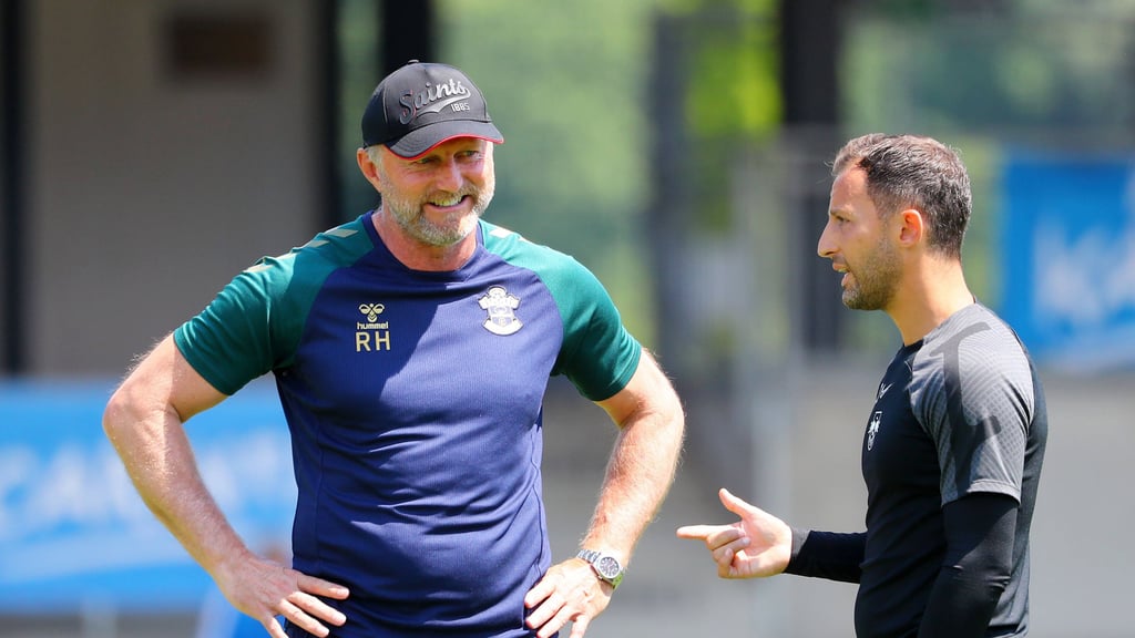 Die Trainer Ralph Hasenhüttl (Southampton/l.) und Domenico Tedesco (RB Leipzig).