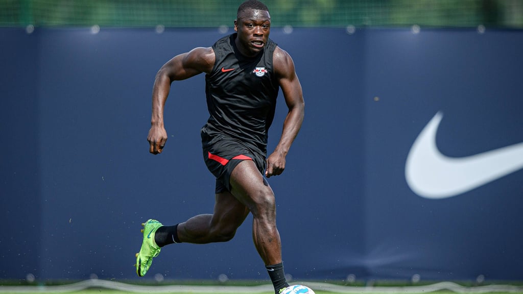 Brian Brobbey darf RB Leipzig wohl verlassen.