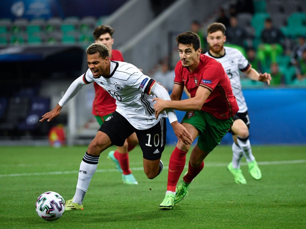 Spielt künftig für Union Berlin: Diogo Leite (r).