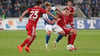 Ackerte im Mittelfeld des 1. FC Magdeburg: Connor Krempicki (M.), hier im Kampf gegen Fortuna Düsseldorfs Shinta Appelkamp (l.) und Tim Oberdorf. 
