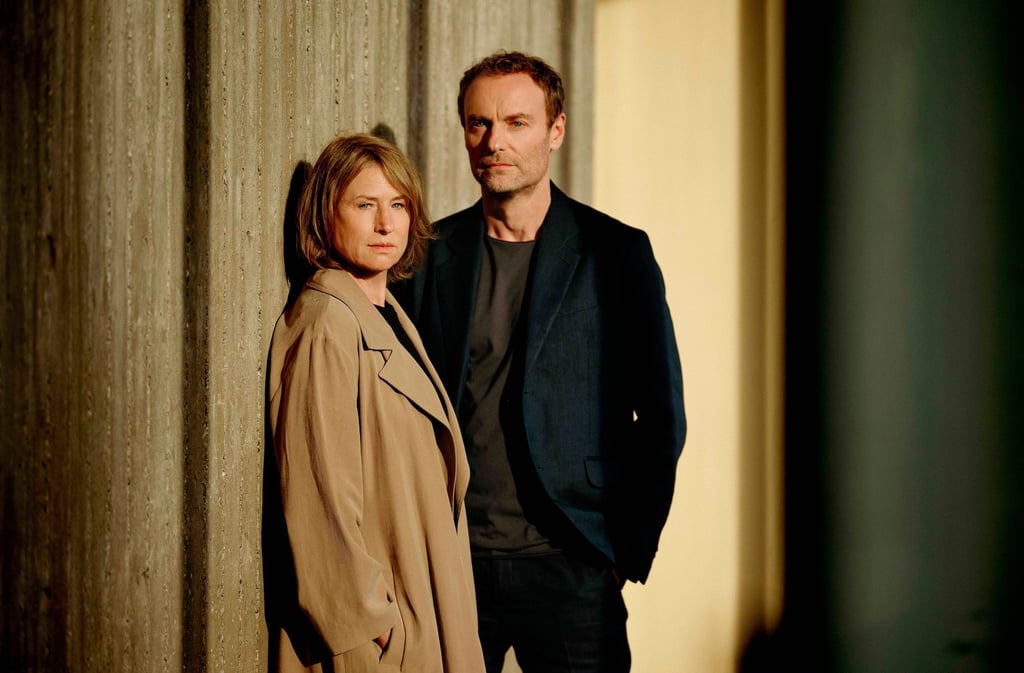 Die Schauspieler Corinna Harfouch und Mark Waschke bei den Dreharbeiten für den Berliner "Tatort".