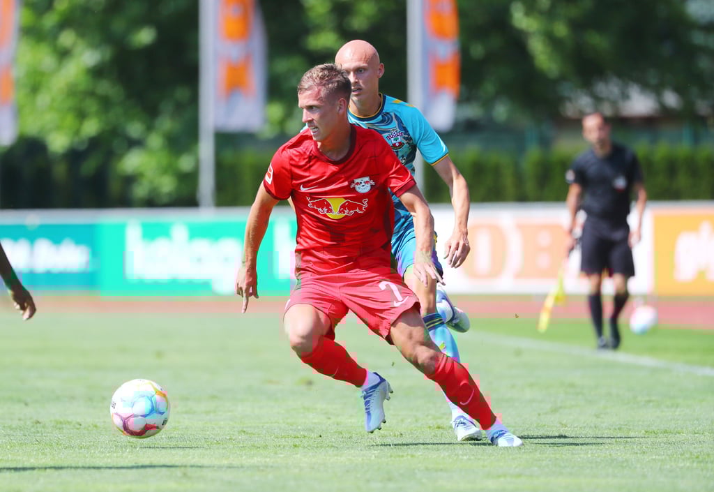 Mit der 7 auf der Hose: Dani Olmo im Test von RB Leipzug gegen Southampton.