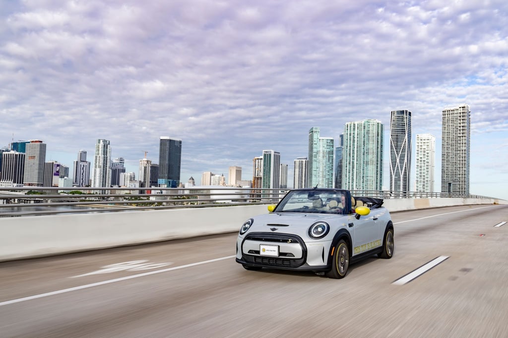 In aller Offenheit: Mini hat ein elektrisches Cabrio als Einzelstück präsentiert.