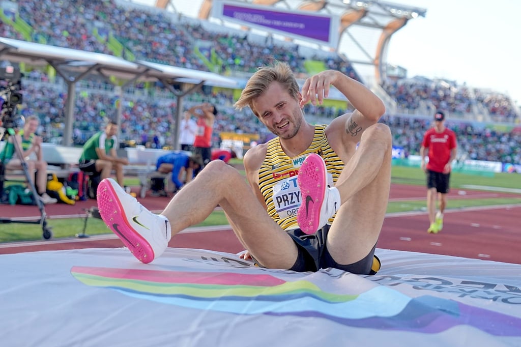 Hochspringer Mateusz Przybylko kam nicht über 2,24 Meter und Rang zwölf hinaus.