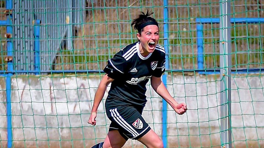 So wie als Spielerin des Magdeburger FFC würde Stephanie Träbert aus Staßfurt auch gern heute Abend jubeln, wenn die deutsche Nationalmannschaft der Frauen spielt. Und natürlich darüber hinaus auch nach dem Finale.