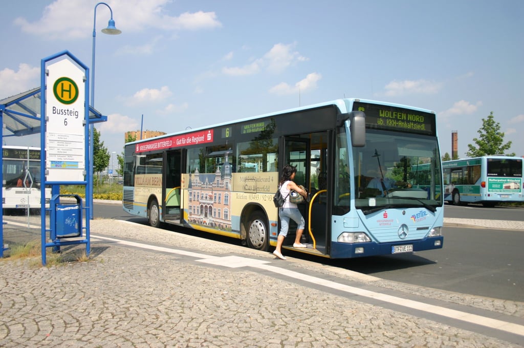 Abc-Schützen dürfen im August kostenfrei die Busse von Vetter nutzen.