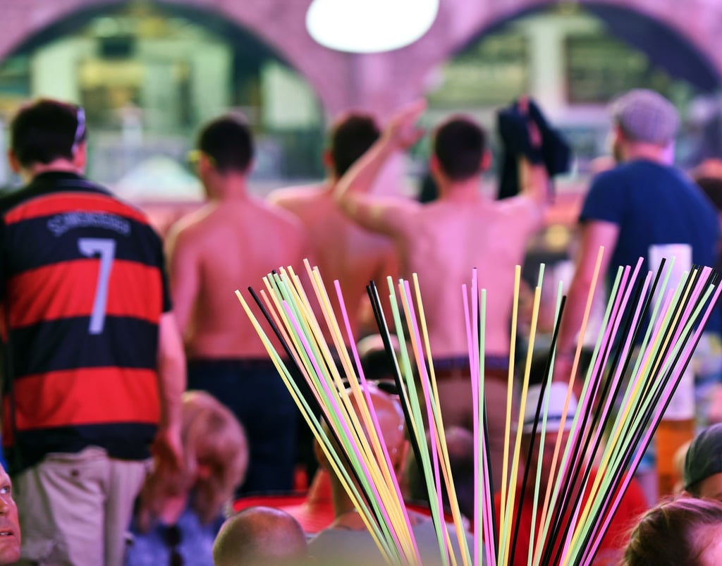 Partylocations wie der Megapark an der Playa de Palma sind ein Touristenmagnet - nicht immer entsprechen die Lokale dem Image, das sich die Regionalregierung für Mallorca künftig wünscht.