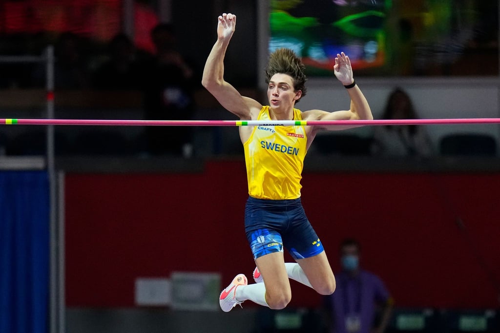 Im Stabhochsprung ist der Schwede Armand Duplantis Topfavorit auf dem WM-Sieg.