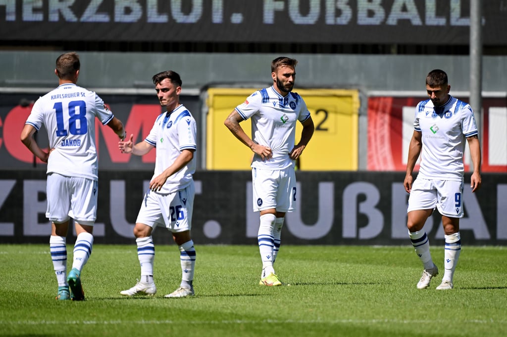 Der Saisonstart wurde für den Karlsruher SC zum Debakel. Nach der 0:5-Pleite beim SC Paderborn soll im Heimspiel gegen den 1. FC Magdeburg eine Reaktion folgen.